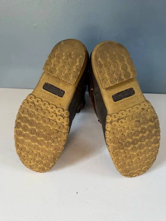 L.L. Bean Men's Brown Leather and Rubber Lace-Up Rain & Snow Boots - Picture 3 of 3